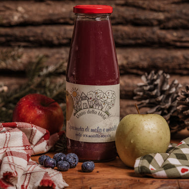 Spremuta di Mela e Mirtillo