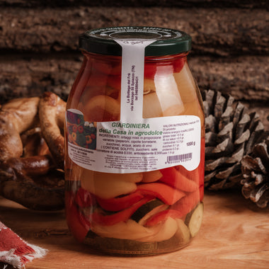 Giardiniera della casa in agrodolce