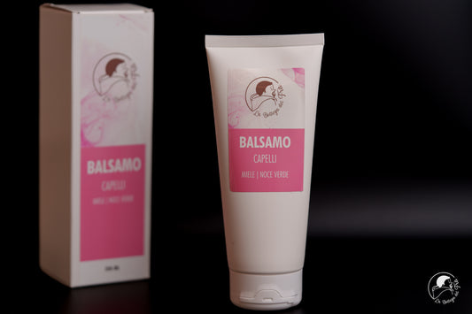 BALM WITH HONEY AND GREEN WALNUT
