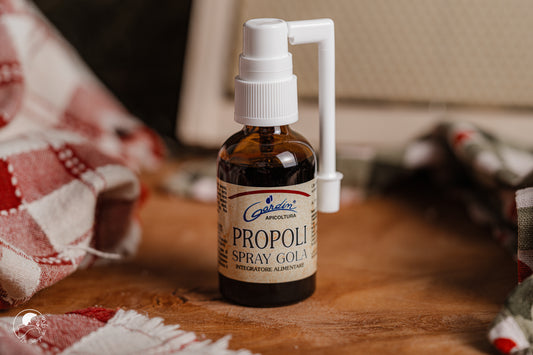 Propolis-Halsspray mit Alkohol